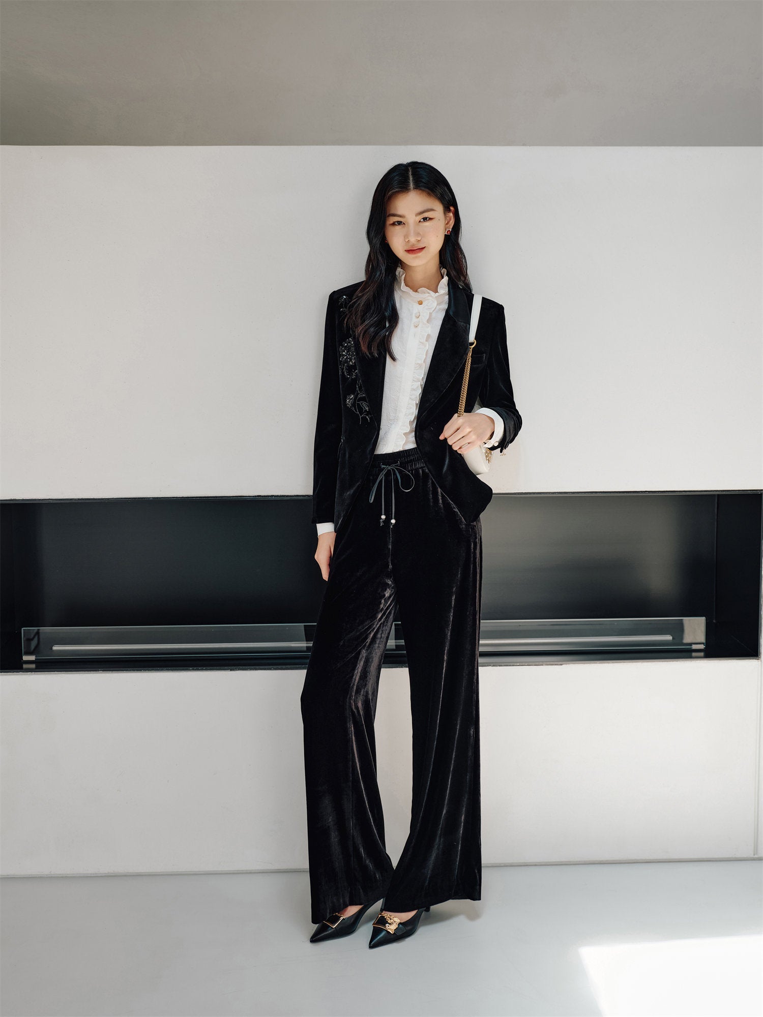 Velvet Wide-Leg Pants | Black
