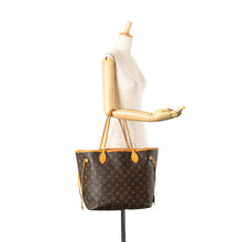 Louis Vuitton | Pre-Owned Monogram Neverfull MM | Brown