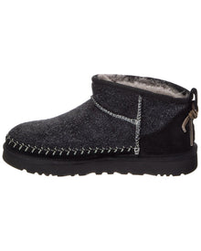 UGG | Womens | W Classic Ultra Mini Biarritz Suede Bootie | Black