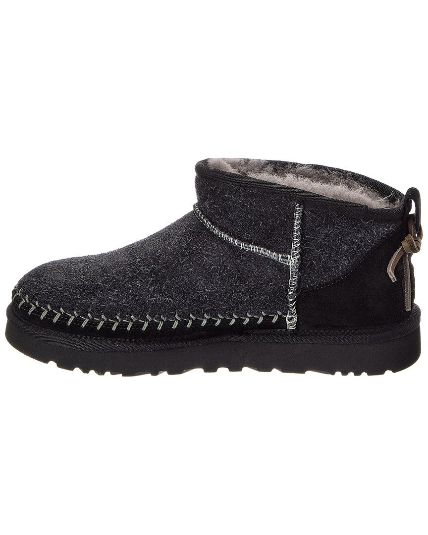 UGG | Womens | W Classic Ultra Mini Biarritz Suede Bootie | Black