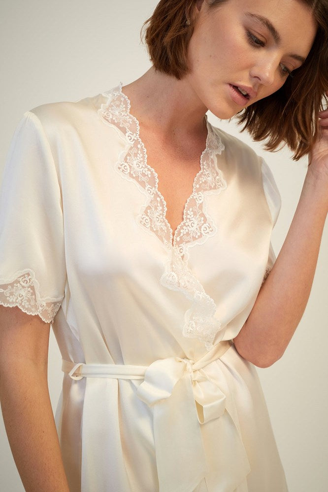 GINIA Silk Gown With Lace - Creme