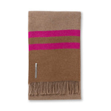 Home | Canyon Throw | Light Taupe / Tobacco / Shocking Pink