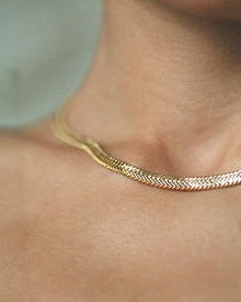 The Arezou Chain | Gold