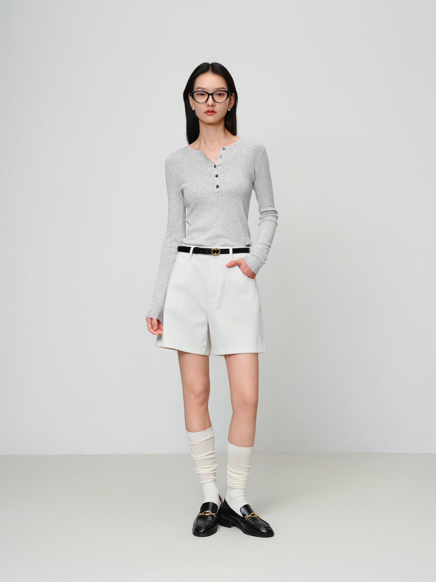 Slim round neck knit base sweater | Grey