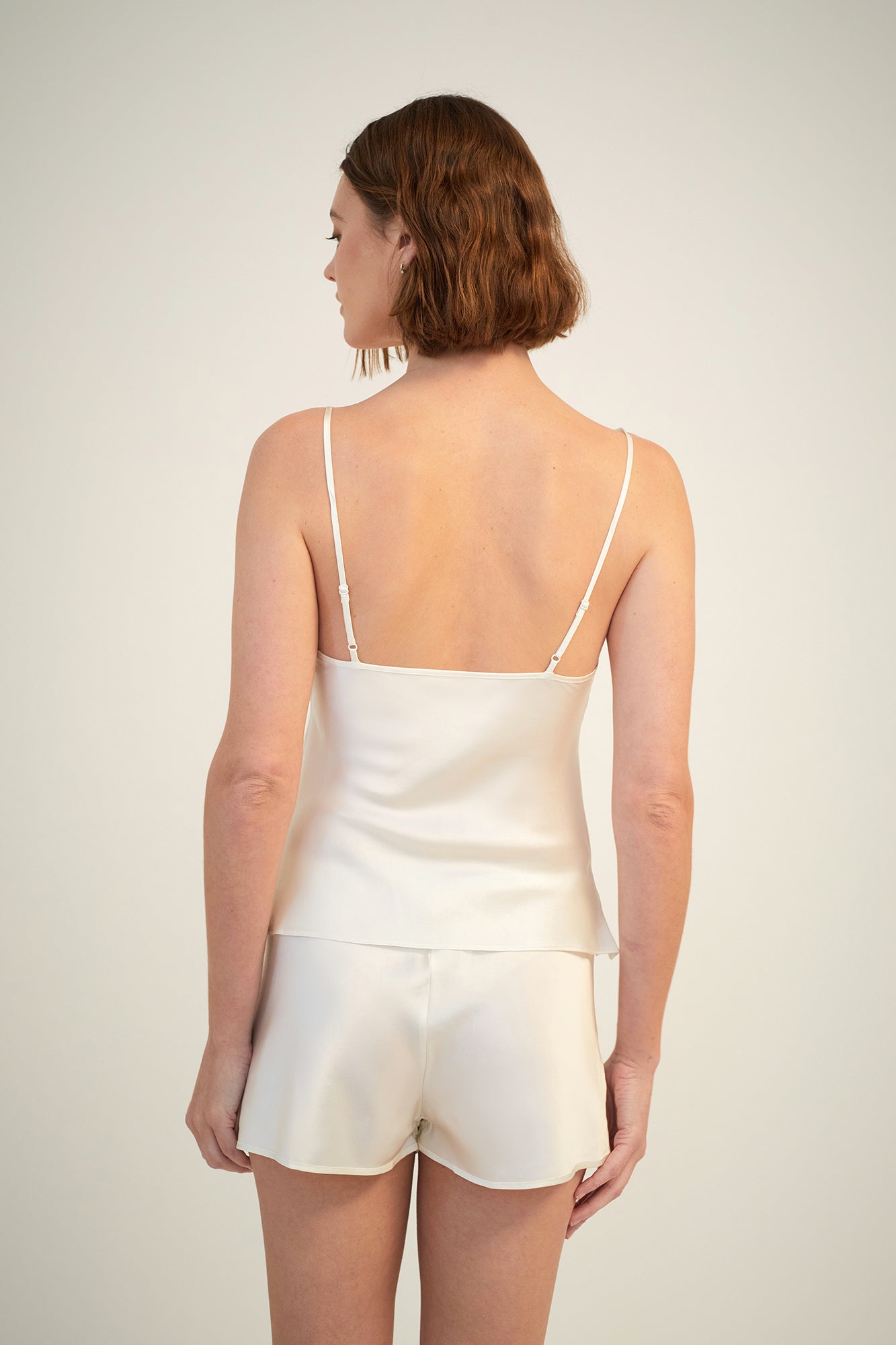 GINIA Plain Silk Cami - Creme