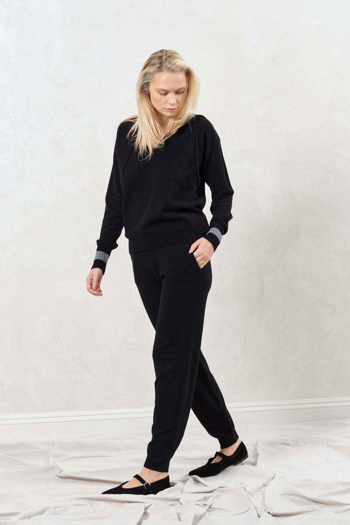 Cashmere Joggers | Black