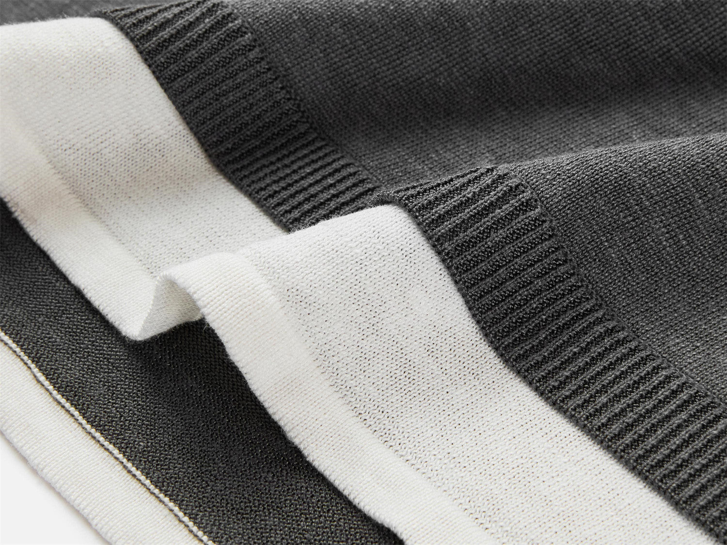 Linen Blend Crew Neck T-Shirt | Grey