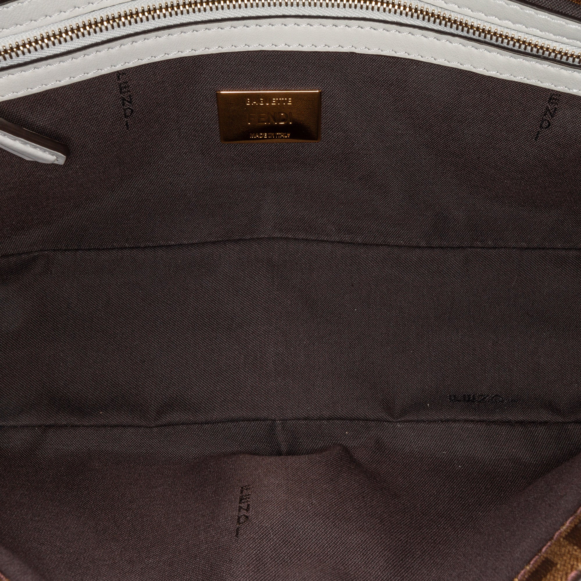 Fendi | Pre-Owned Zucca Glazed Fabric Cage Baguette Satchel - II | Brown