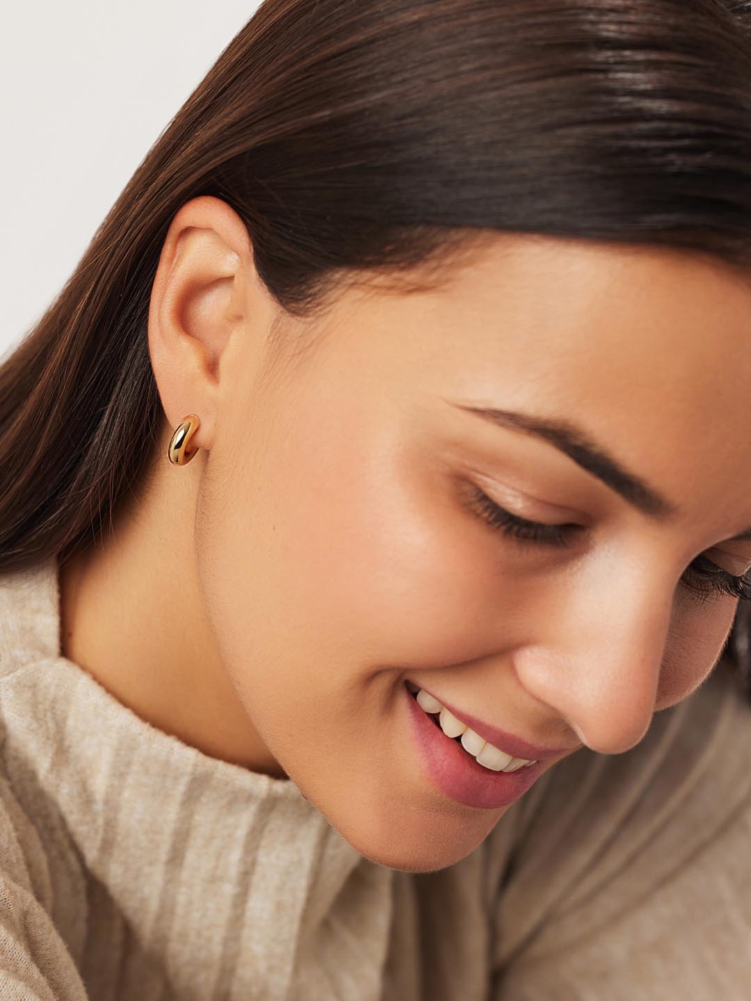 Bold C-Mini Chunky Hoop Earrings | 10K Solid Gold