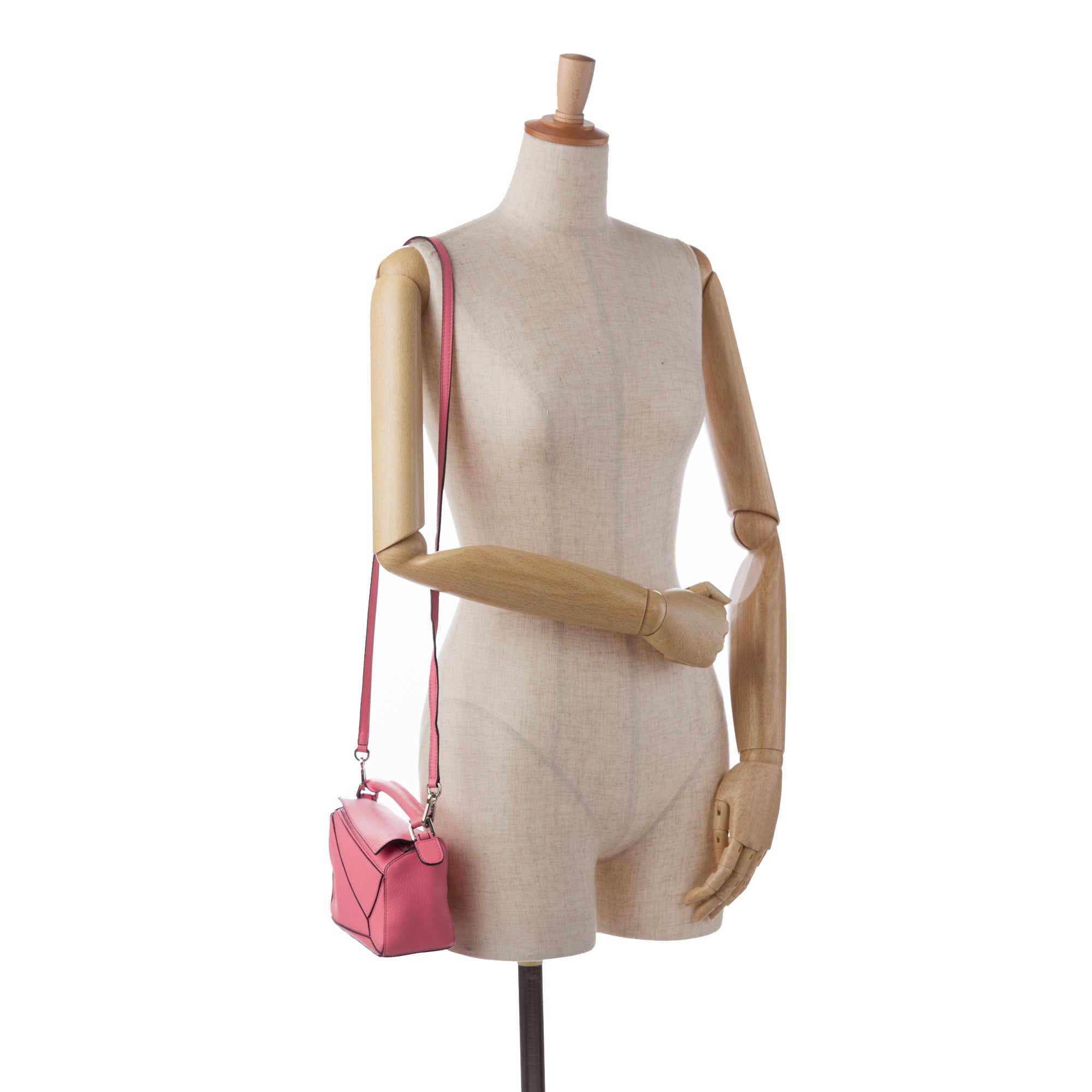 Loewe | Pre-Owned Mini Calfskin Puzzle Satchel | Pink