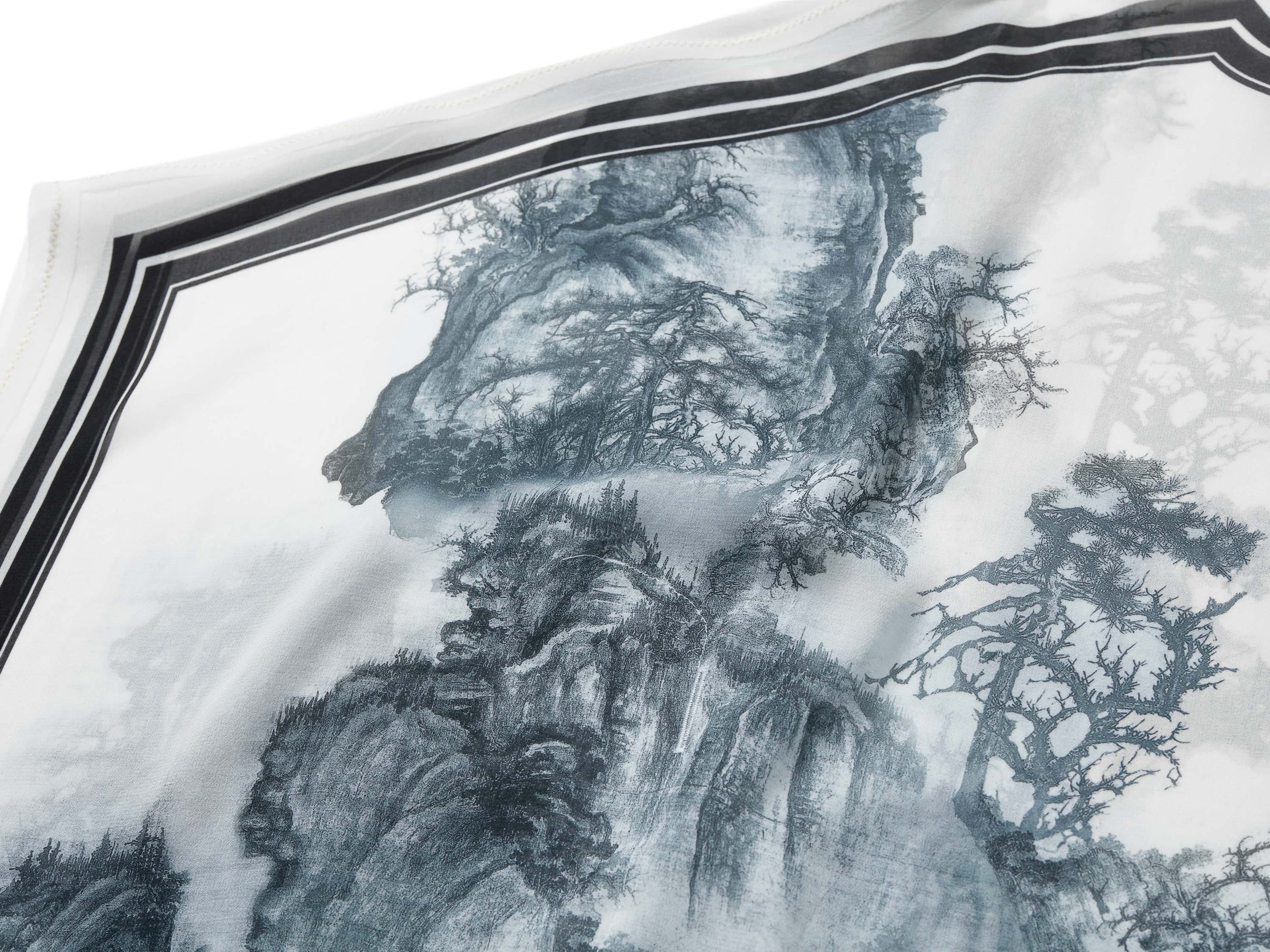 Neo-Chinese Chinese Style Printed Round Neck Silk Shirt | White