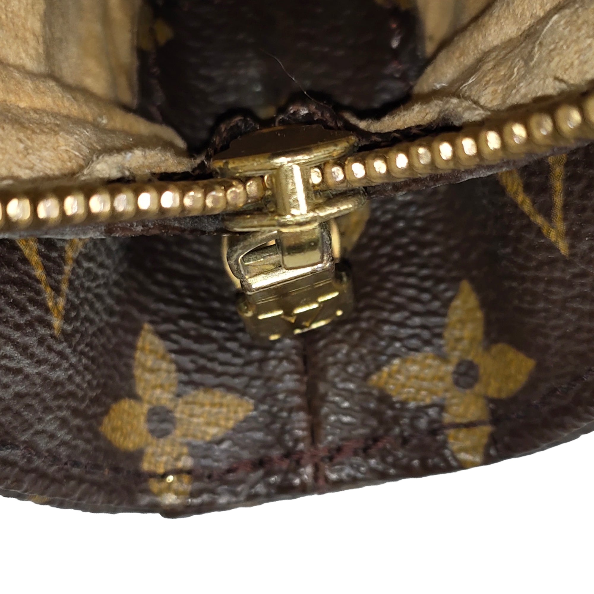 Louis Vuitton Pre-Owned Monogram Looping GM | Women | Brown