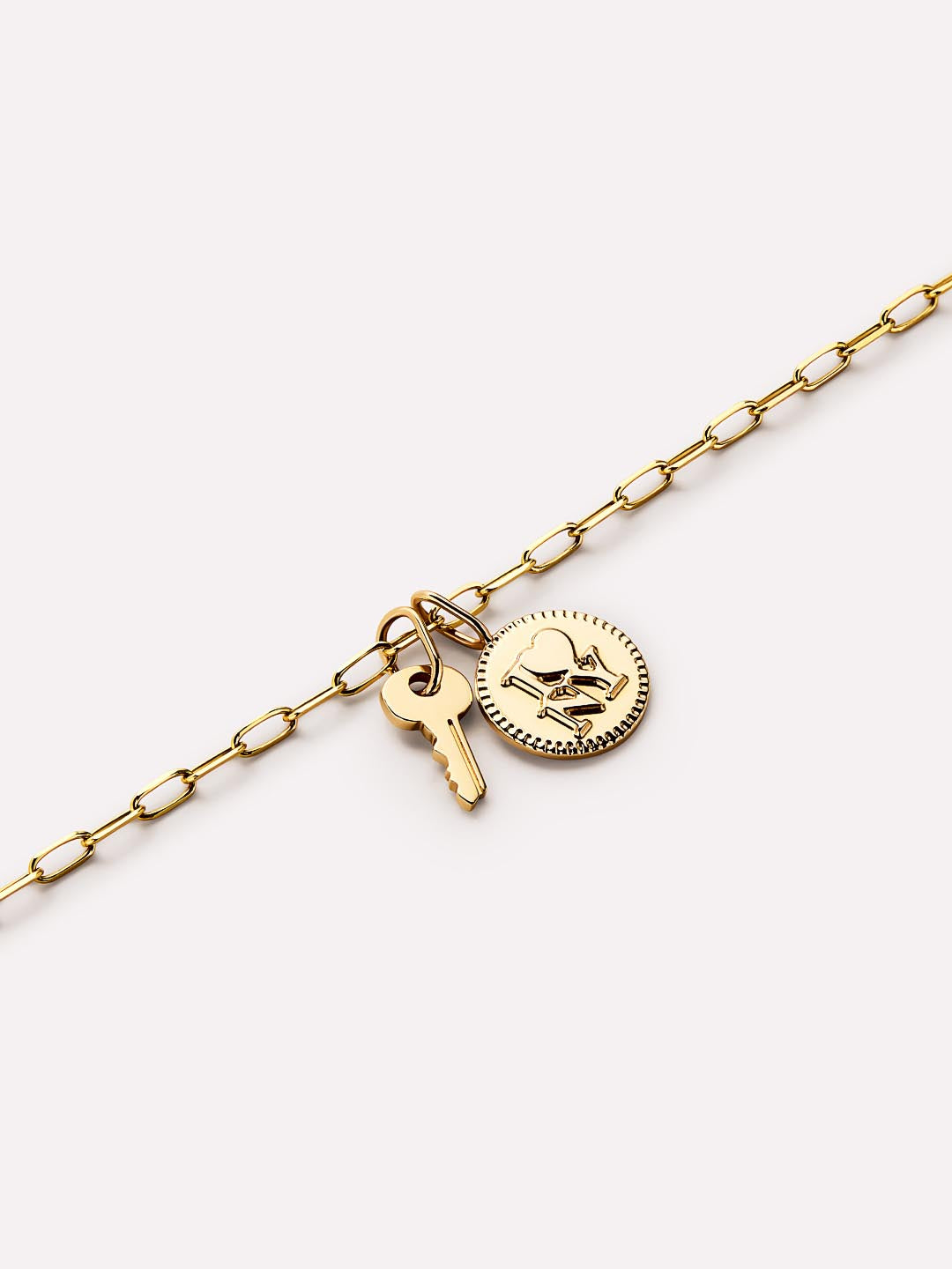 NYC Charm Pendant | 10K Solid Gold