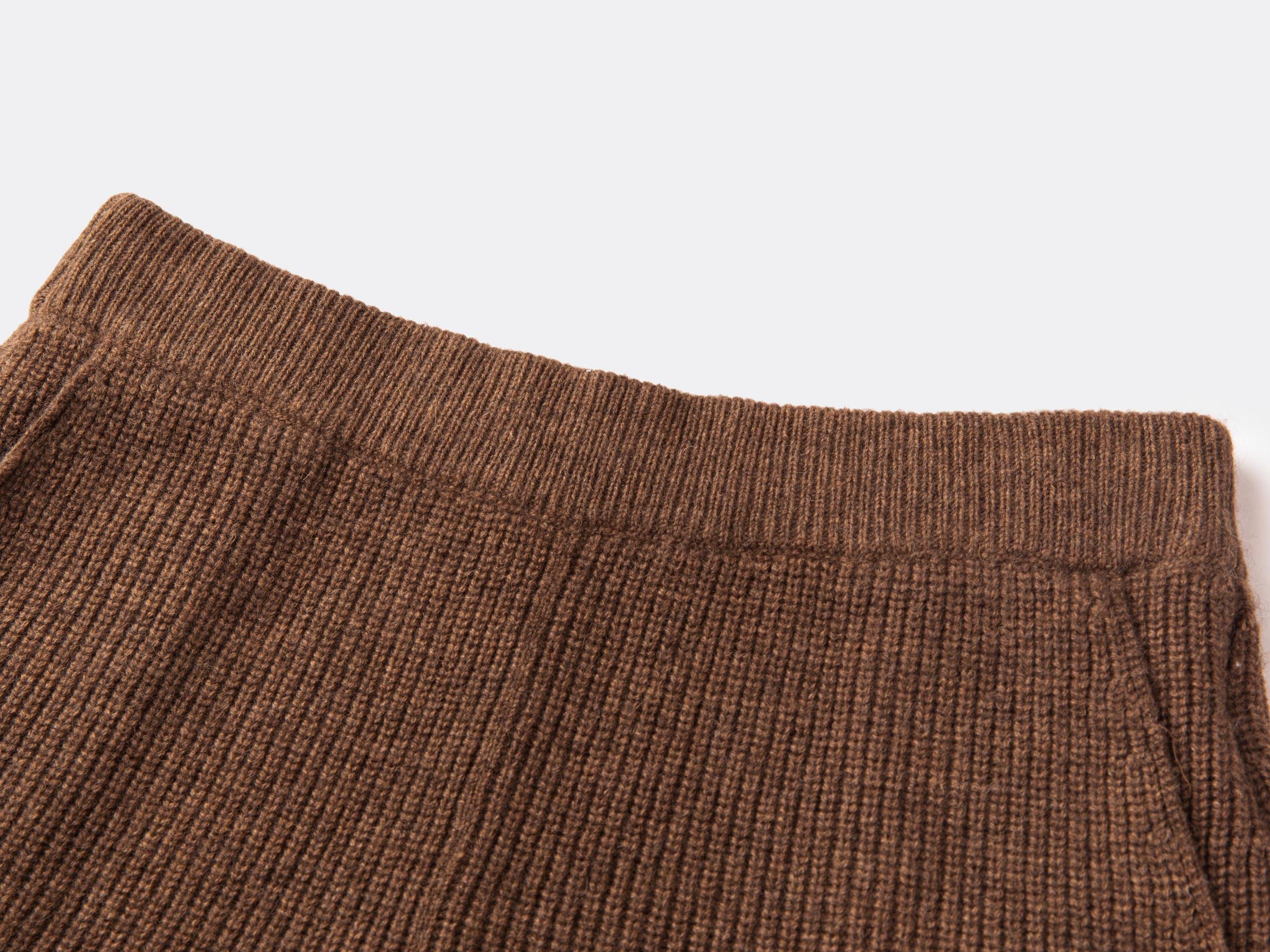 High-waisted Knitted Shorts | Brown