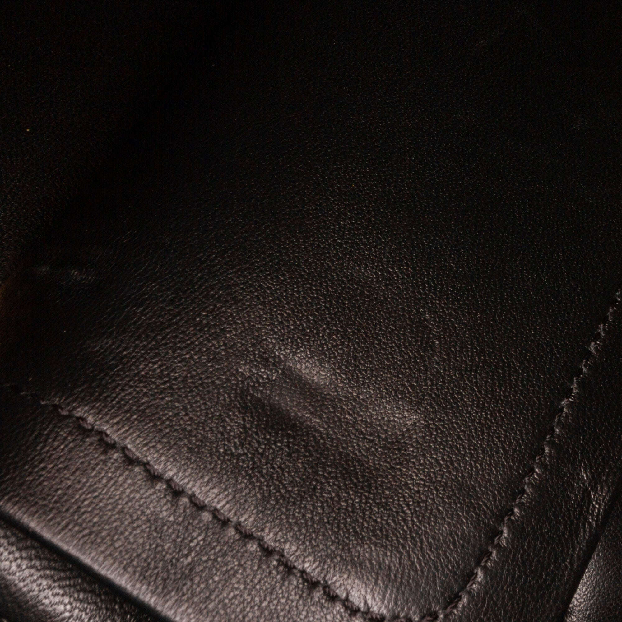 Chanel | Pre-Owned Medium Croc Embossed Lambskin 2.55 Reissue Double Flap Bag | Black/Gold