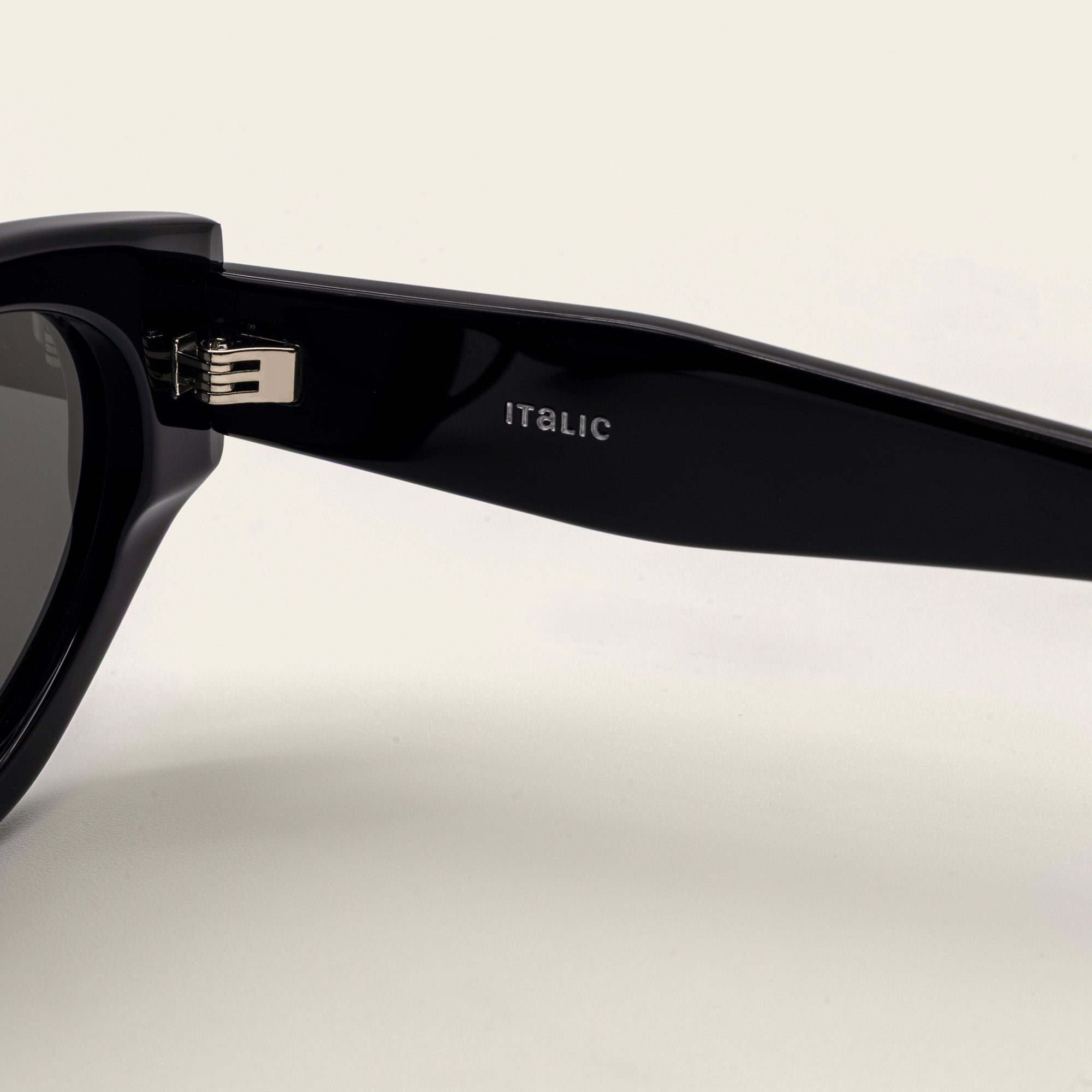 Unisex | Michele Petite Cat-Eye Italian Acetate Sunglasses | Black