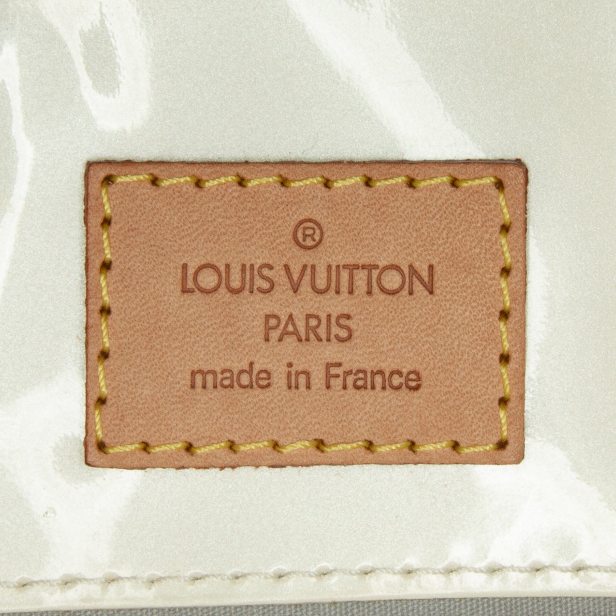 Louis Vuitton Pre-Owned Monogram Vernis Reade PM | Unisex | White