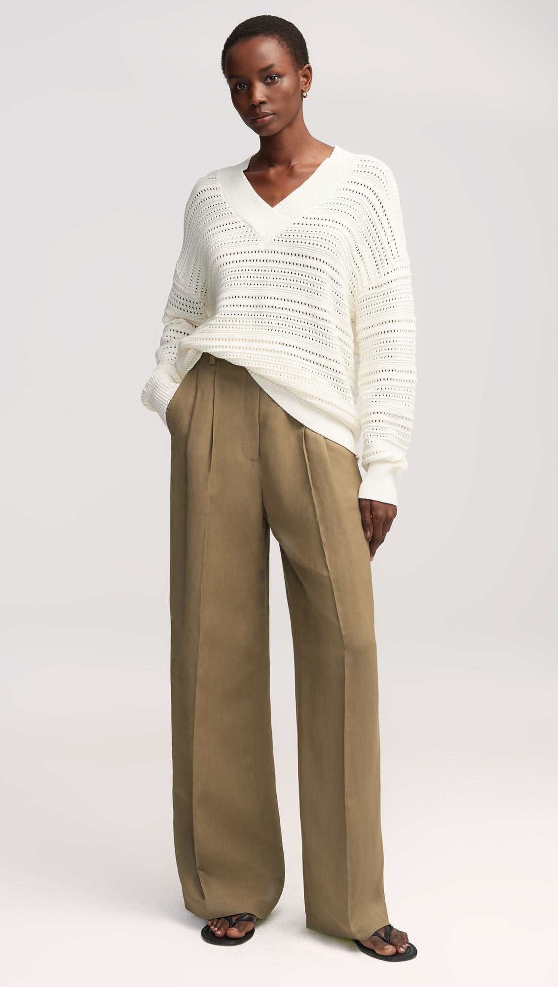 Summer V-Neck Sweater in Cotton | Ivory