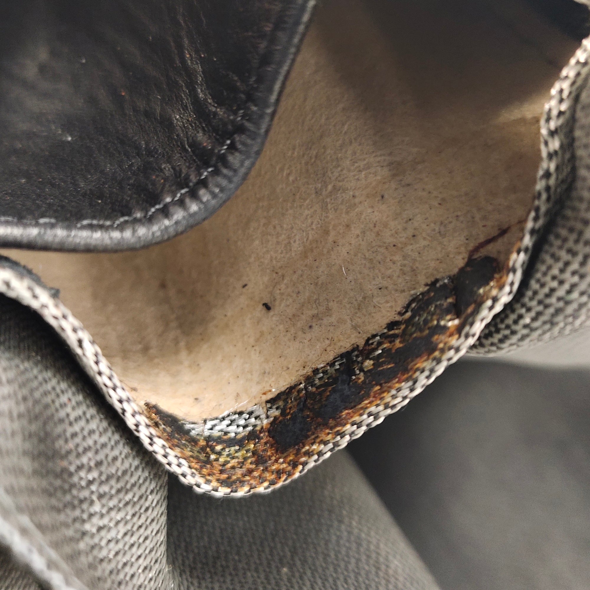 Chanel | Pre-Owned Medium Vertical Quilted Lambskin Mademoiselle Camera Bag | Black