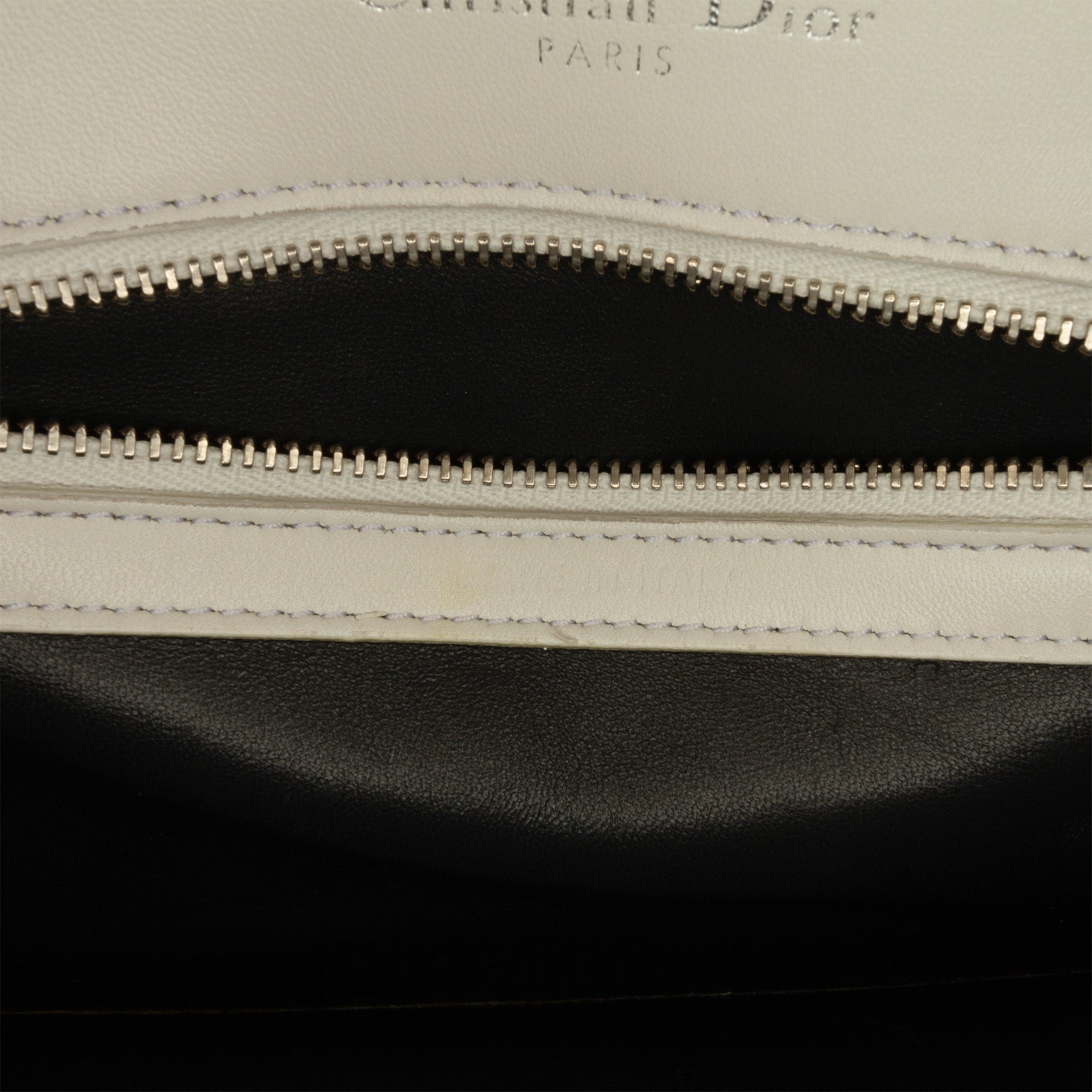 Dior Pre-Owned Medium Patent Diorama | Women | White