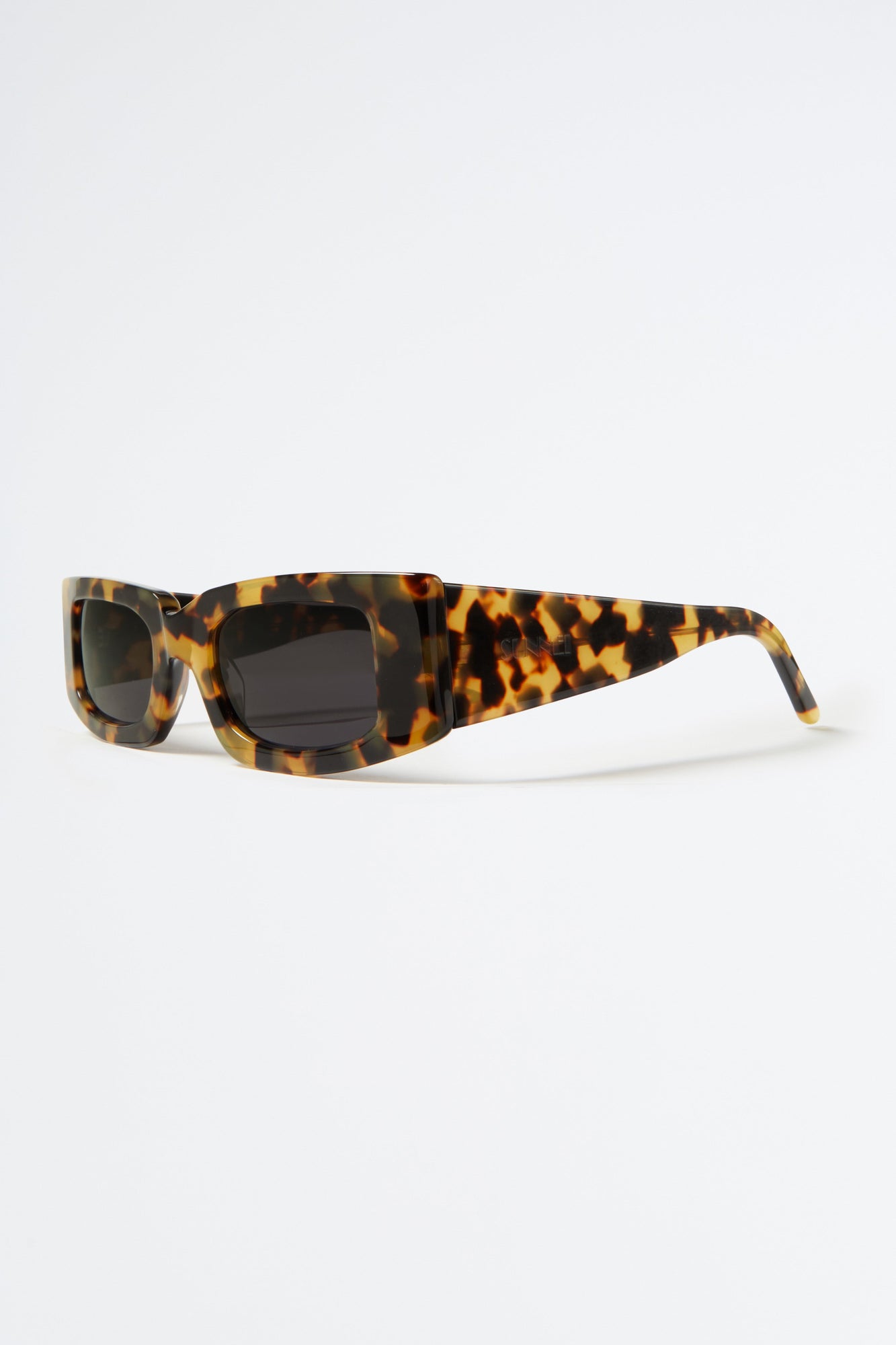 Prototipo 1 Sunglasses | Unisex | Havana