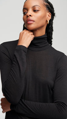 Skinny Turtleneck in Merino Silk Jersey | Black