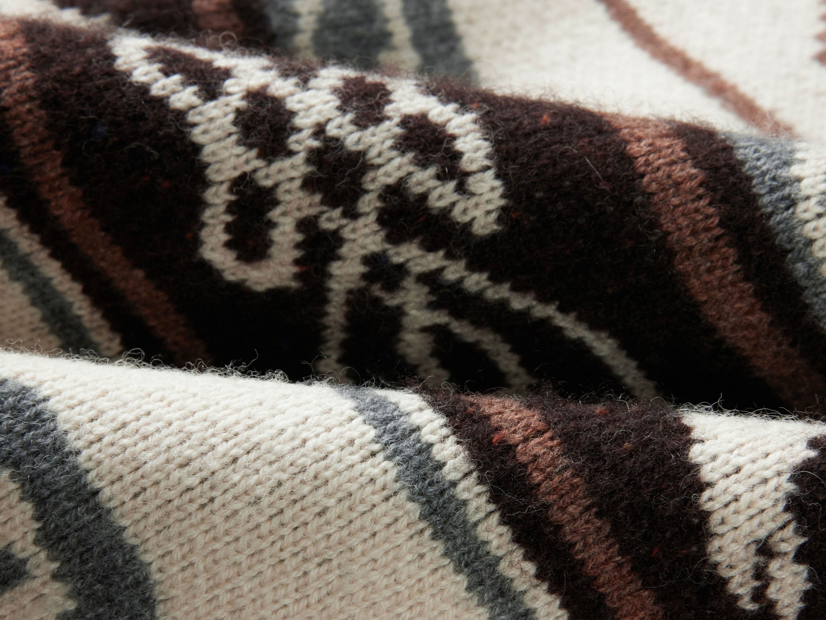 Long Hooded Sweater | Brown