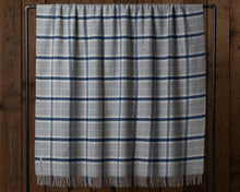 Home | Wellington Throw | Carbon / English Manor