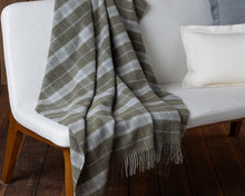 Unisex | Wellington Throw | Hunter / Grey