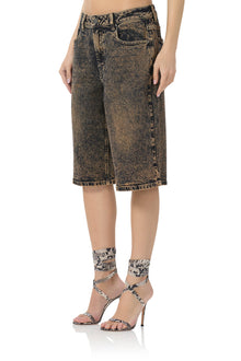 women's low rise baggy jorts in praline od wash