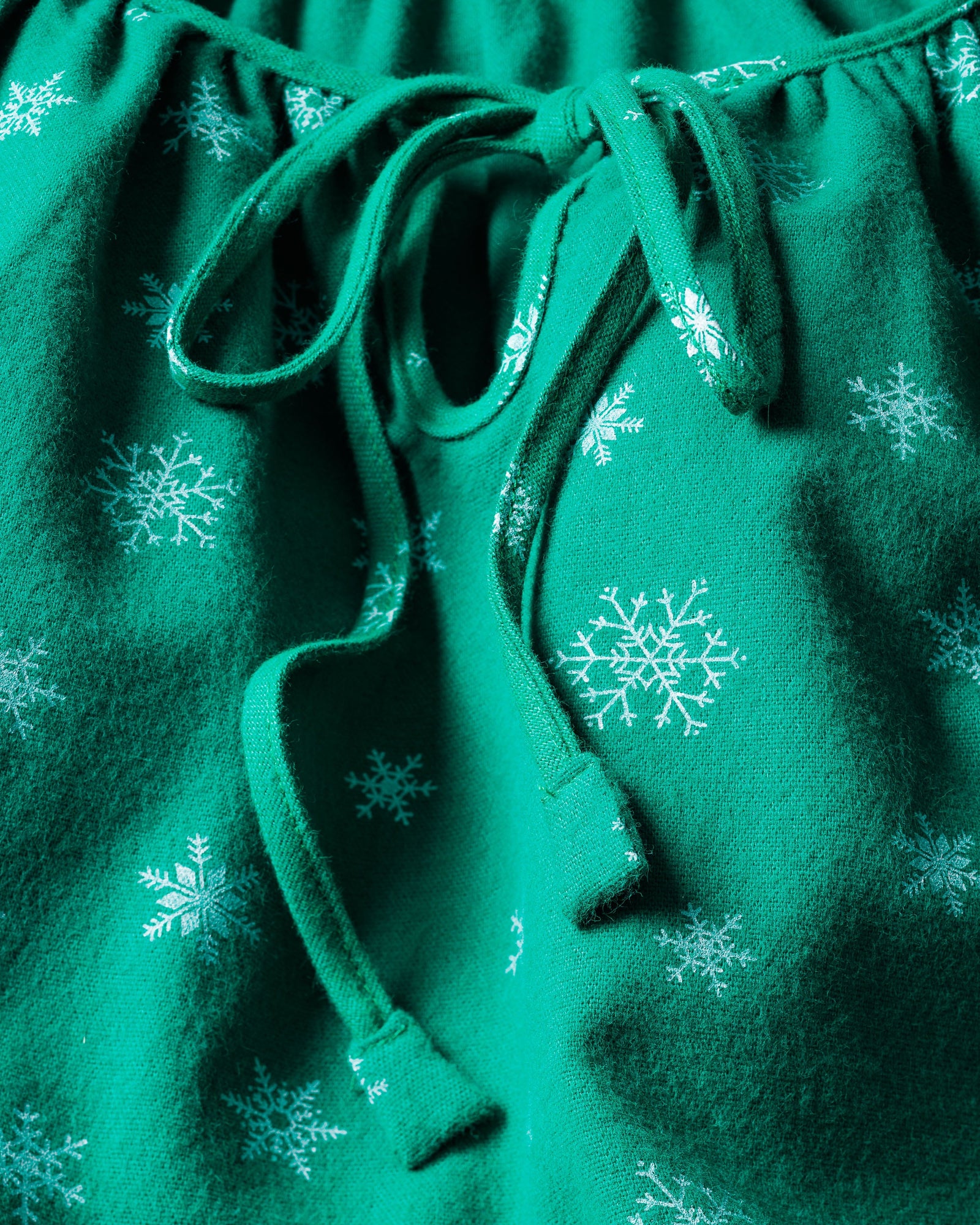 Women's Flannel Delphine Nightgown | Emerald Wonderland