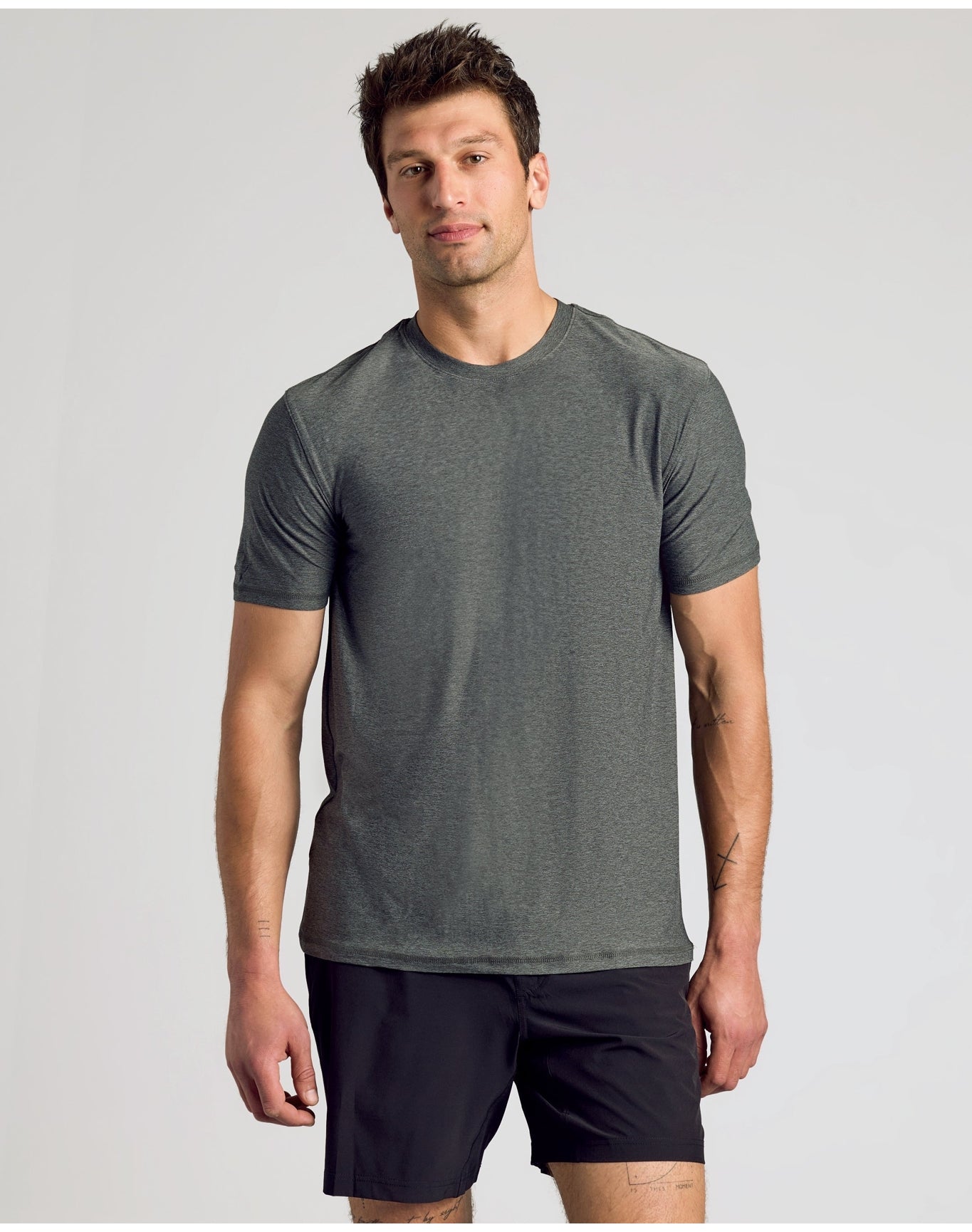 Active Crew Neck Tee | Charcoal Heather Gray