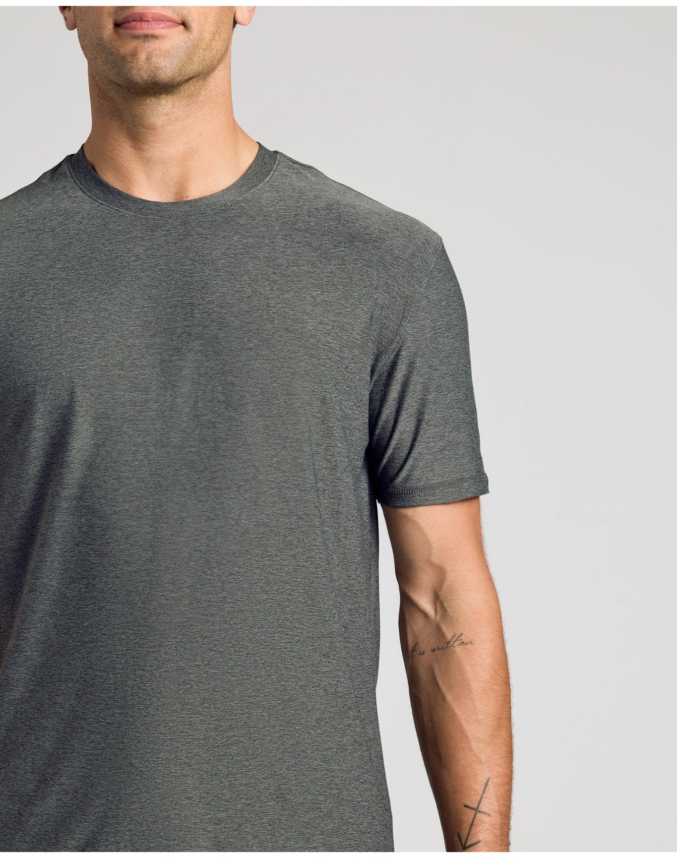 Active Crew Neck Tee | Charcoal Heather Gray