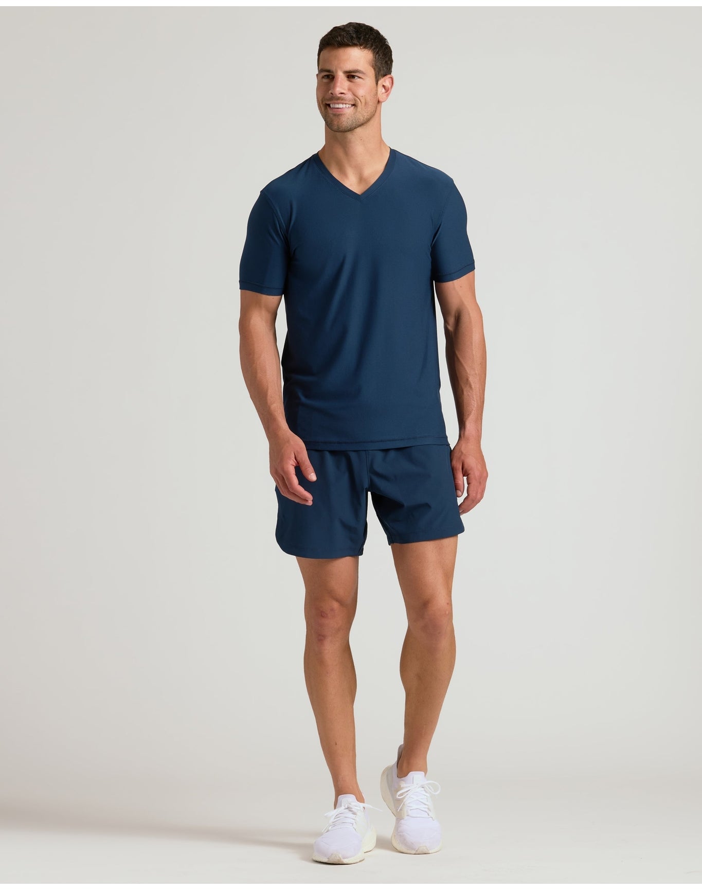 Active V-Neck | Navy