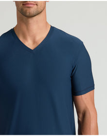 Active V-Neck | Navy