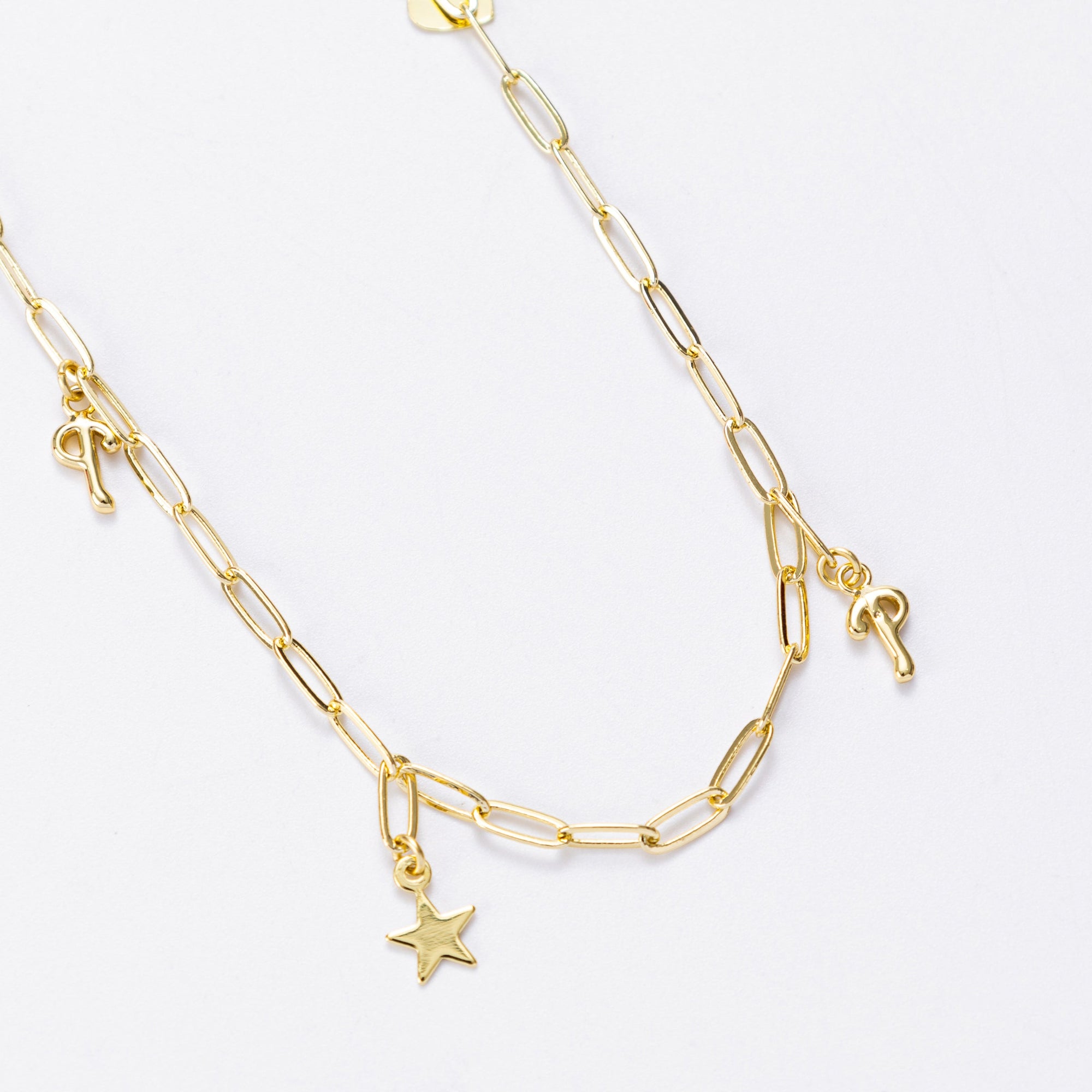 Bijoux Sport by Luv Aj MLB Logo Charm Necklace | Philadelphia Phillies | Gold
