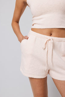 Low-Rise Boucle Short Short IVL April 