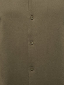Mens | Elevate Pique Classic-Fit Button Up | Bay Leaf