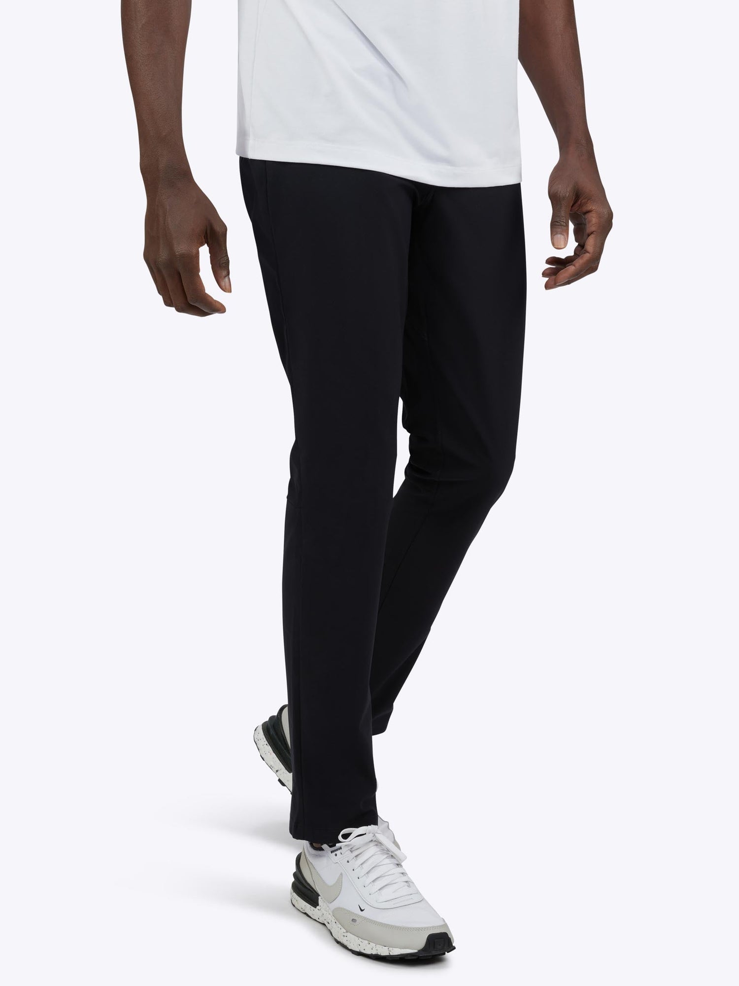 Mens | AO Slim-Fit Versaknit Pant | Black