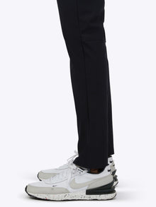 Mens | AO Slim-Fit Versaknit Pant | Black