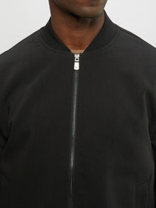 Mens | Buckingham Signature-Fit Bomber | Black