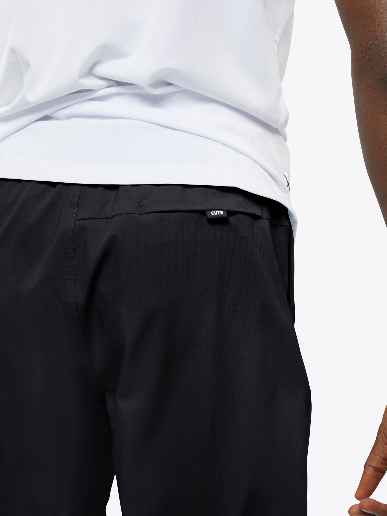 Mens | Crossover 7in Slim-Fit Short | Black