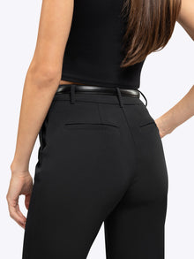 Womens | Muse Classic-Fit Pant | Black