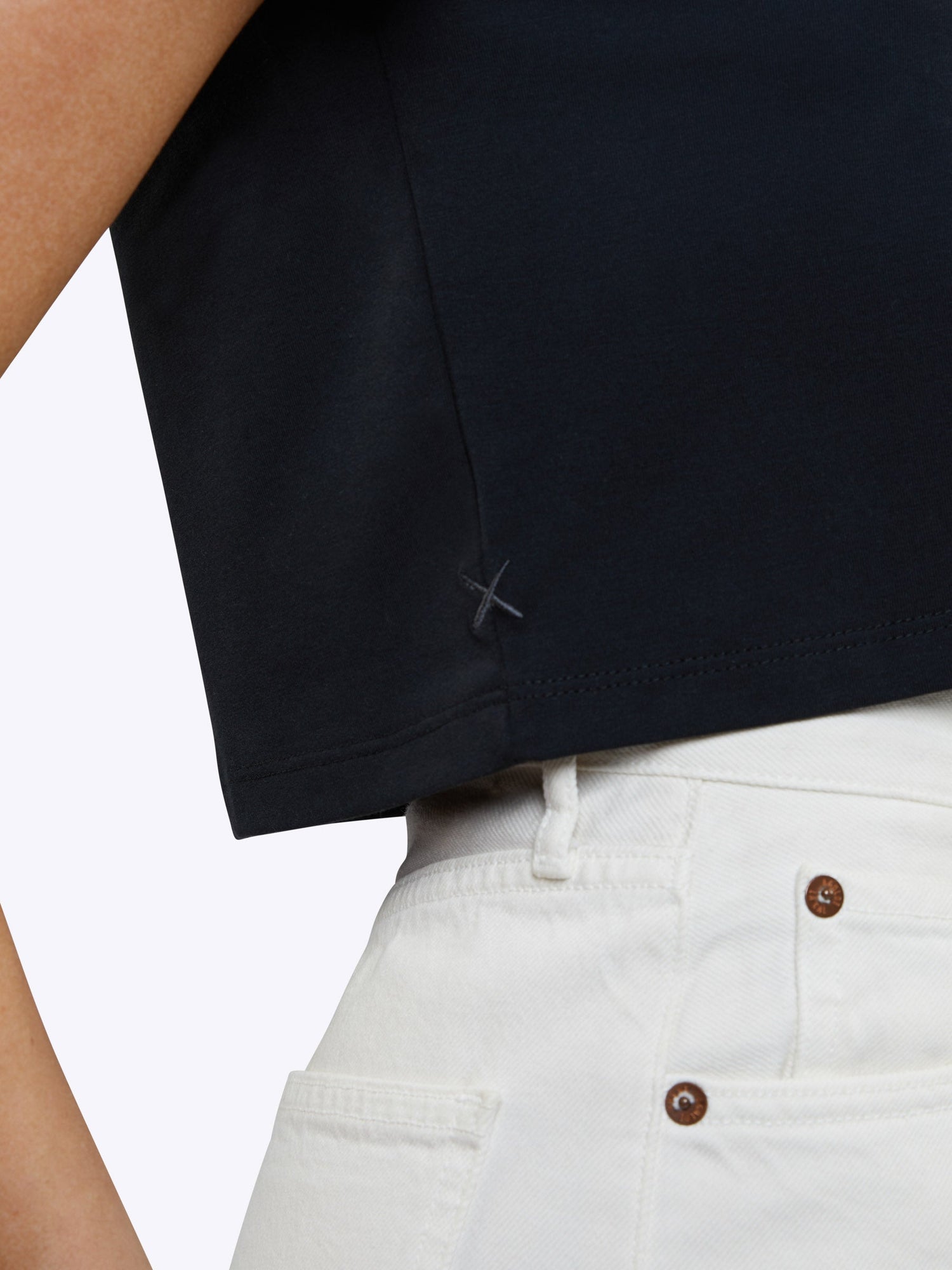 Womens | Almost Friday Classic-Fit PYCA Pro Tee Cropped | Black