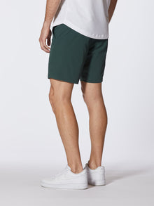 Mens | AO Slim-Fit Versaknit Hybrid Short | Bonsai