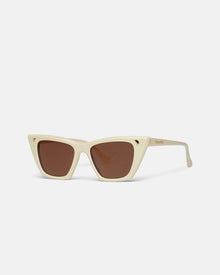 Bruna Bio-Plastic Sunglasses | Shell