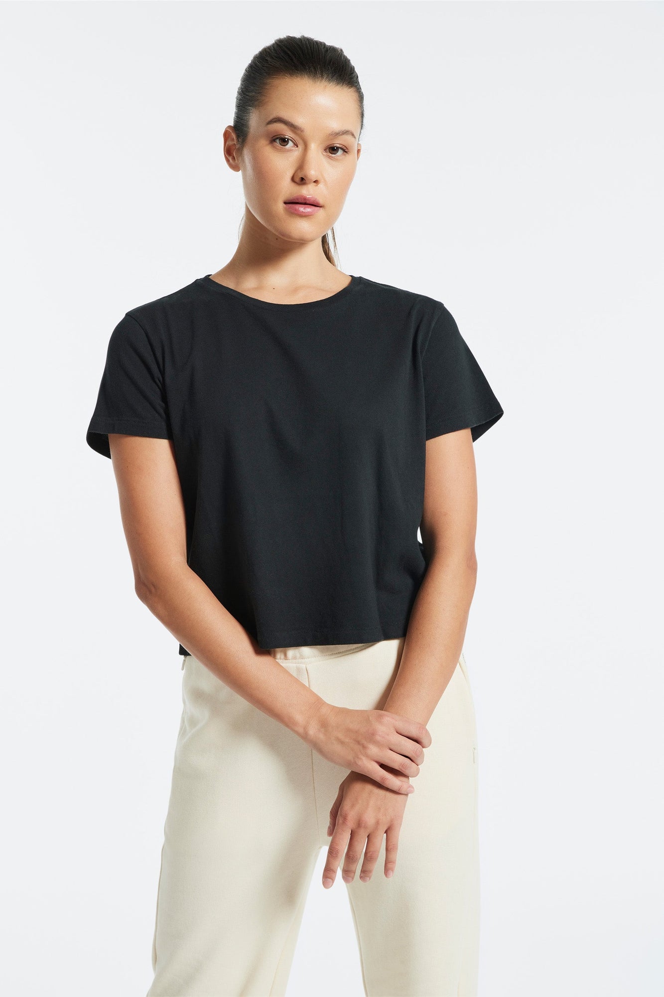 Bowery Boxy Weekend Cotton Tee | Black