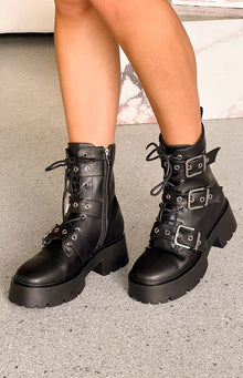 Billini Xyola Buckle Up Boots | Black