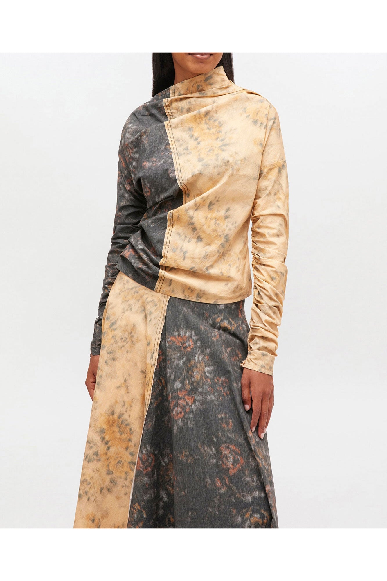 Black and Beige Ruched Top | Multicolour