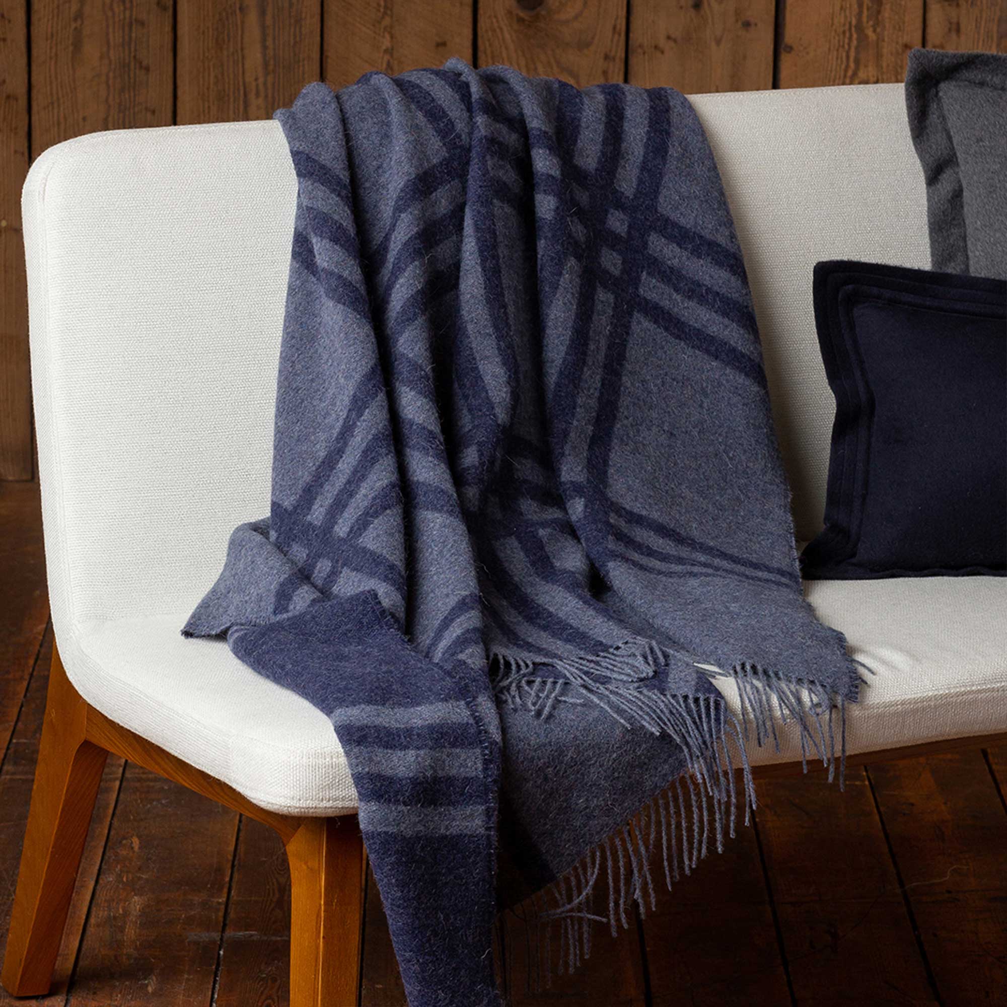 Home | Boulder Throw | Denim Blue / Navy